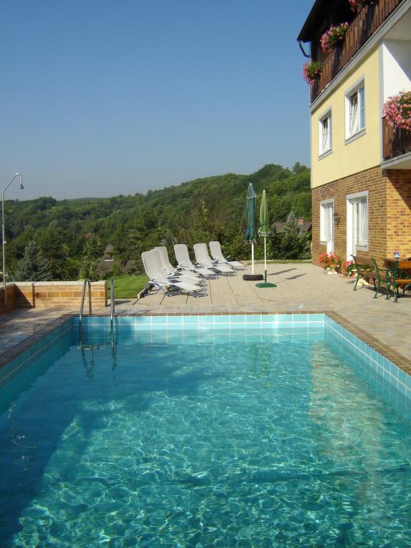 Pension Rudi - Weingut Kellner Hotel Pulkau Buitenkant foto